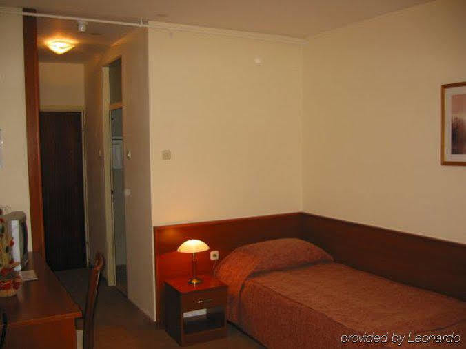 Hotel Porin Zagreb Zimmer foto